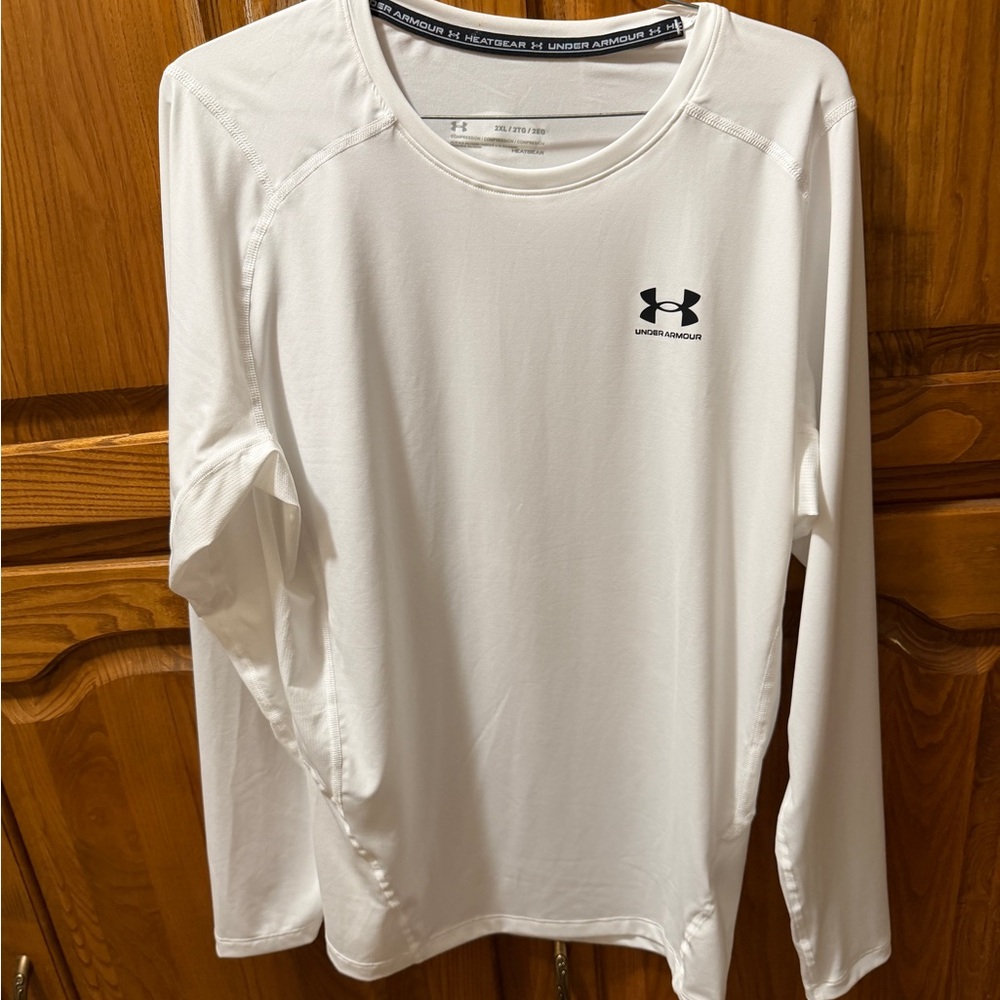 Under Armour White Tee with Black Logo Mens Size 2XL. NEW WITH TAG